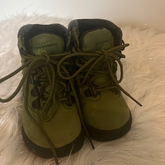 Timberland Other - Kids Timberland boots size 5 in army green